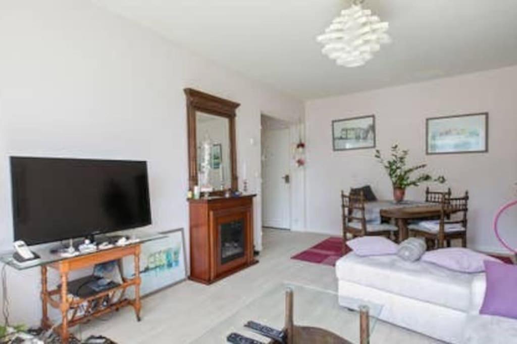 Functional And Bright - Near Pere Lachaise Parigi